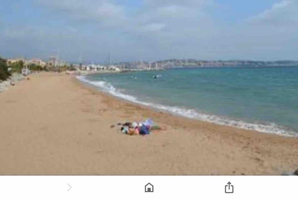 Vacances Mobilhome à Fréjus sur terrain privé Exterior foto