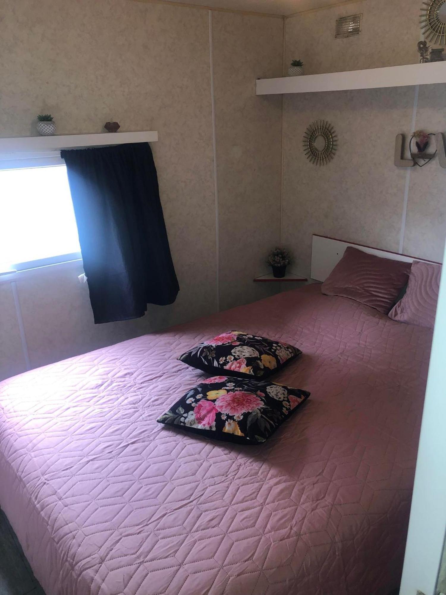 Vacances Mobilhome à Fréjus sur terrain privé Exterior foto