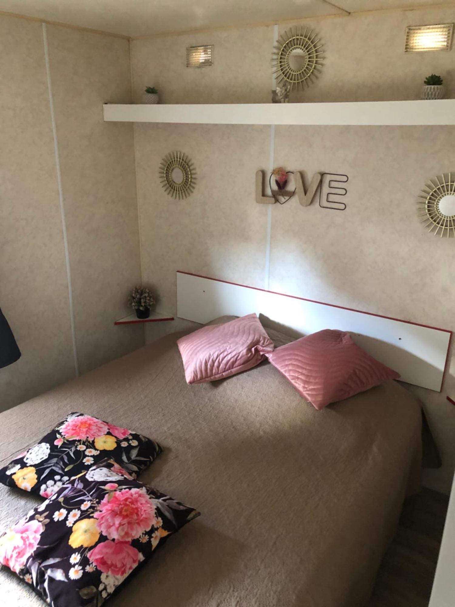 Vacances Mobilhome à Fréjus sur terrain privé Exterior foto